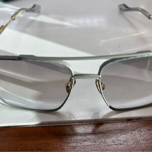 Entourage titanium aviator